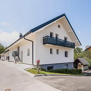  Hébergement de vacances Mojcin Pisker House Slovénie